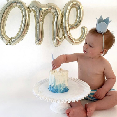 Baby Girl One Year Cake Smash with Flowers | Sacramento Photographer:  Family, Child, Baby, Pregnancy Portrait Photos